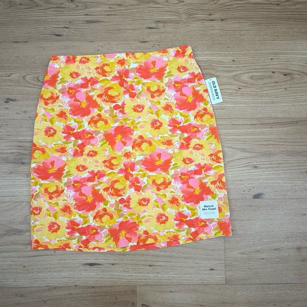 Old Navy Pixie Floral Skirt